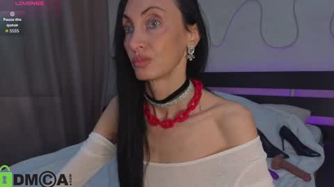 Snapshot of avrora_mars chatting on 07/13/26, 09:45 Avrora online show from 07/13/26, 09:45