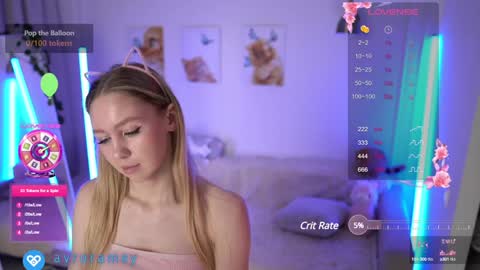 Avrora online show from 12/19/24, 02:46