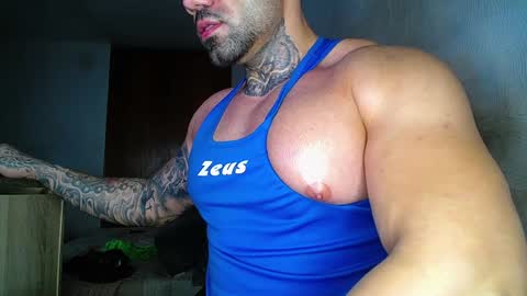 Snapshot of awerio7777 chatting on 12/13/24, 03:11 Santiago777 online show from 12/13/24, 03:11