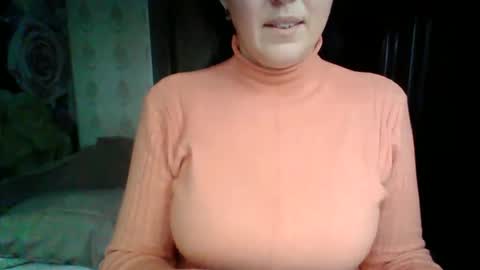 awesomeladyy online show from 12/24/24, 09:28