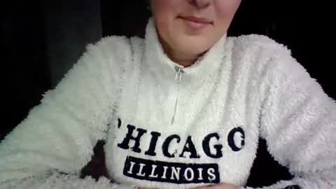 awesomeladyy online show from 12/28/24, 10:14