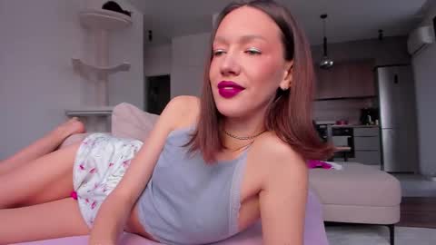 Awgustina online show from 02/02/26, 09:19