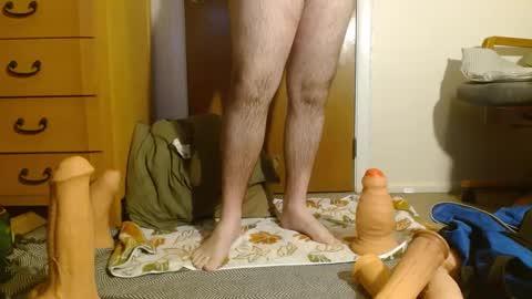 Snapshot of awizr chatting on 12/23/24, 10:33 awizr online show from 12/23/24, 10:33