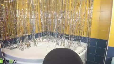 Emily online show from 03/02/25, 01:15