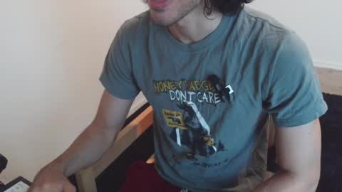 Snapshot of awwdi1 chatting on 03/05/25, 03:29 Edward Skellington online show from 03/05/25, 03:29