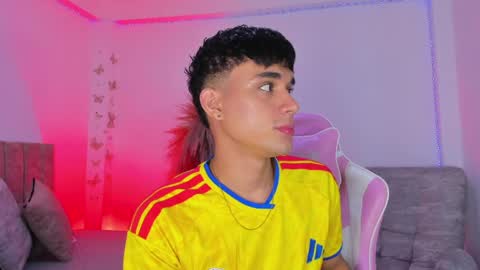 Snapshot of axel_cody_ chatting on 05/26/26, 11:17 AXEL online show from 05/26/26, 11:17