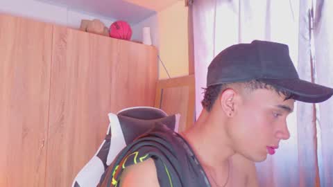 Snapshot of axel_cody_ chatting on 07/12/26, 08:11 AXEL online show from 07/12/26, 08:11