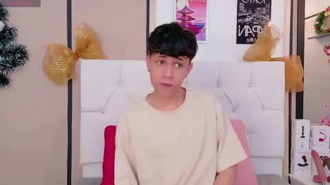 Axel Evanss online show from 12/20/25, 12:12