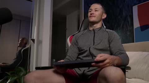 Axel Fairchaild online show from 11/16/25, 12:44