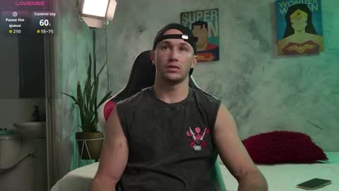 Axel Fairchaild online show from 04/04/26, 12:24