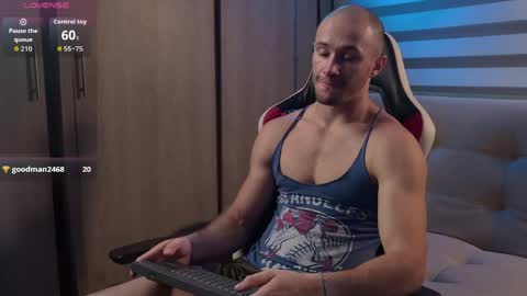 Axel Fairchaild online show from 04/17/26, 12:08