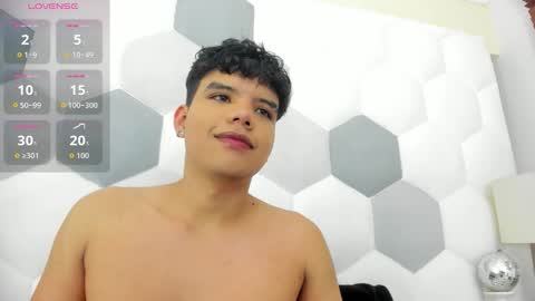 Axel Forte online show from 11/25/25, 04:51