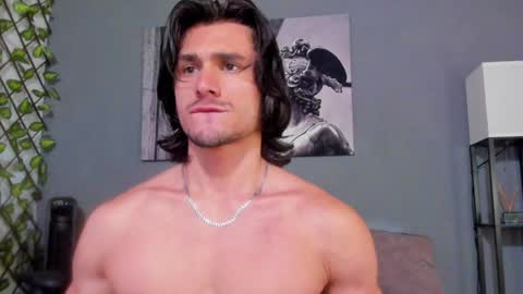Snapshot of axel_owen chatting on 01/13/25, 11:27 Axel online show from 01/13/25, 11:27