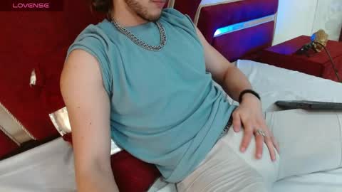 Snapshot of axel_porn_ chatting on 05/16/26, 12:40 Axel online show from 05/16/26, 12:40