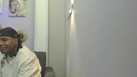 Snapshot of axel_silva3 chatting on 03/01/25, 12:45 AXEL SILVA online show from 03/01/25, 12:45