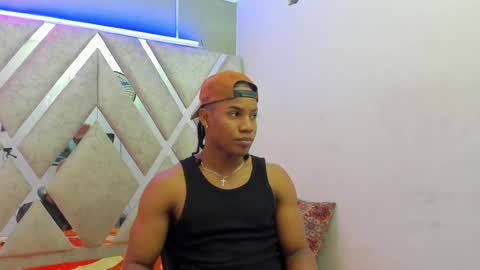 Snapshot of axel_silva3 chatting on 03/06/25, 12:30 AXEL SILVA online show from 03/06/25, 12:30