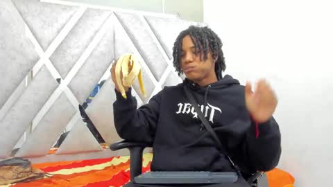 Snapshot of axel_silva3 chatting on 03/07/25, 12:34 AXEL SILVA online show from 03/07/25, 12:34