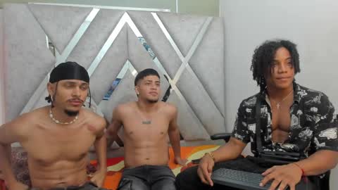 Snapshot of axel_silva3 chatting on 03/08/25, 03:56 AXEL SILVA online show from 03/08/25, 03:56