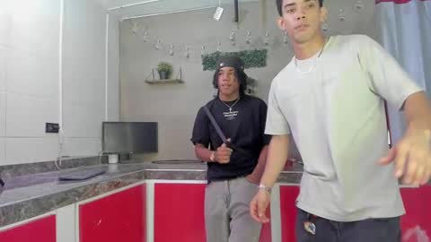 Snapshot of axel_silva3 chatting on 03/09/25, 01:04 AXEL SILVA online show from 03/09/25, 01:04