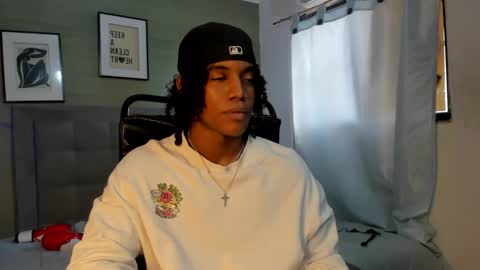 Snapshot of axel_silva3 chatting on 09/14/25, 12:59 AXEL SILVA online show from 09/14/25, 12:59