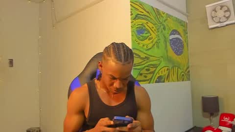 Snapshot of axel_silva3 chatting on 10/08/25, 12:25 AXEL SILVA online show from 10/08/25, 12:25