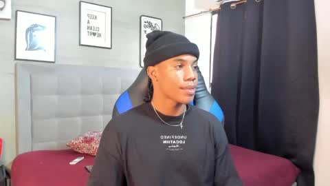 Snapshot of axel_silva3 chatting on 10/14/25, 12:28 AXEL SILVA online show from 10/14/25, 12:28