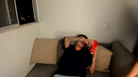 axel_smith10 online show from 04/03/26, 08:45