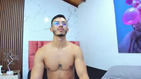 Snapshot of axel_stein2 chatting on 12/02/24, 09:13 Axel online show from 12/02/24, 09:13