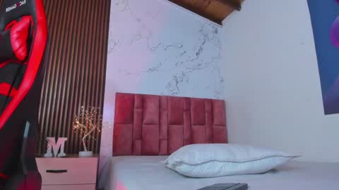 Snapshot of axel_stein2 chatting on 12/14/24, 09:07 Axel online show from 12/14/24, 09:07