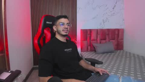 Snapshot of axel_stein2 chatting on 12/28/24, 04:30 Axel online show from 12/28/24, 04:30