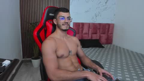 Snapshot of axel_stein2 chatting on 01/08/25, 09:55 Axel online show from 01/08/25, 09:55