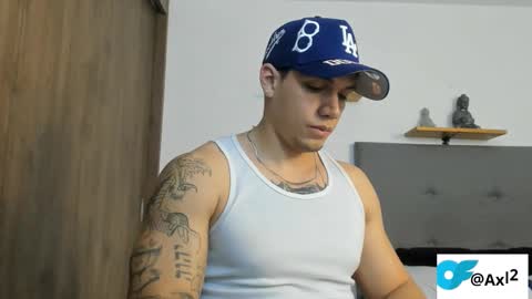 INDEPENDENT MODEL  online show from 03/04/26, 11:33