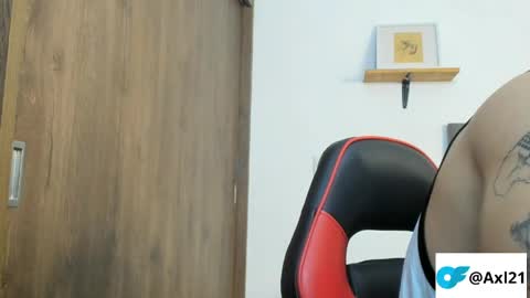 INDEPENDENT MODEL  online show from 03/30/26, 01:28