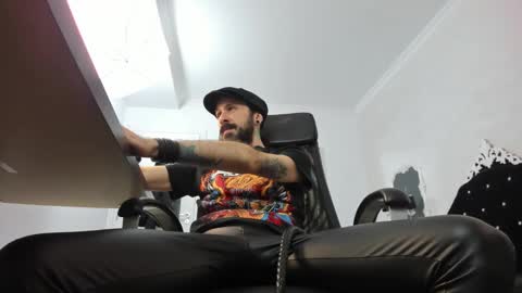 AxelColton online show from 01/03/25, 06:44