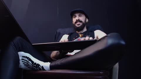 AxelColton online show from 01/29/25, 07:04