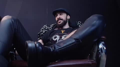 AxelColton online show from 01/30/25, 07:07