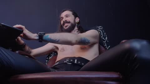 AxelColton online show from 01/30/25, 10:08