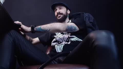 AxelColton online show from 02/01/25, 07:05