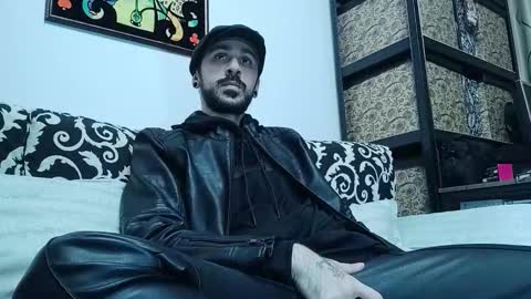 AxelColton online show from 10/03/25, 11:18