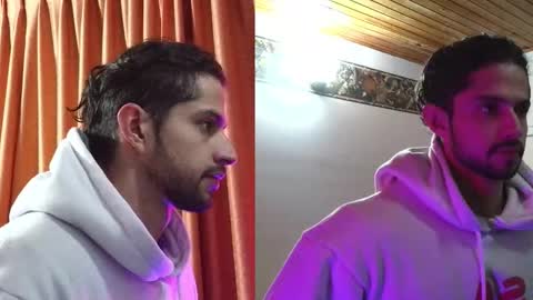 Snapshot of axelcr0ss chatting on 09/11/25, 12:22 axelcr0ss online show from 09/11/25, 12:22