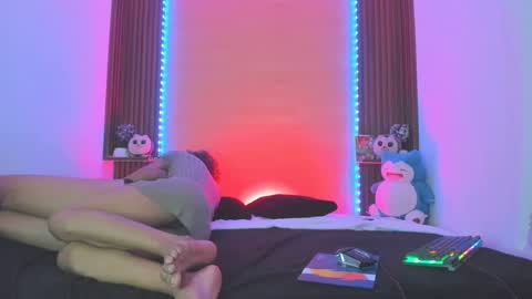 axelfox_ online show from 02/22/25, 04:40