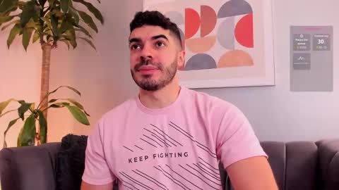 Snapshot of axelthompsom chatting on 12/01/25, 12:21 Axel Thompsom online show from 12/01/25, 12:21