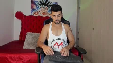 Snapshot of axelwinters_ chatting on 11/23/25, 01:49 Axel online show from 11/23/25, 01:49