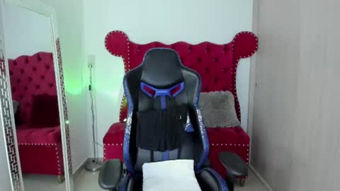 Axel online show from 06/29/26, 11:21