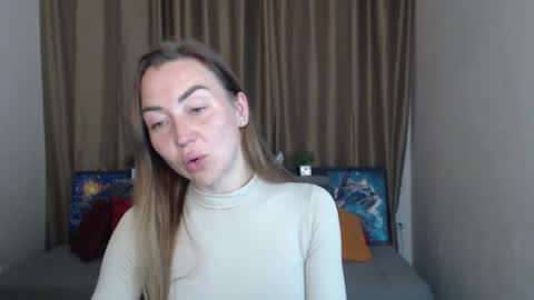 Jully online show from 03/10/25, 09:29