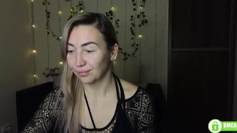 Jully online show from 12/21/25, 06:26