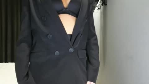 Snapshot of ayabellle chatting on 02/07/25, 10:20 Ayabellle online show from 02/07/25, 10:20