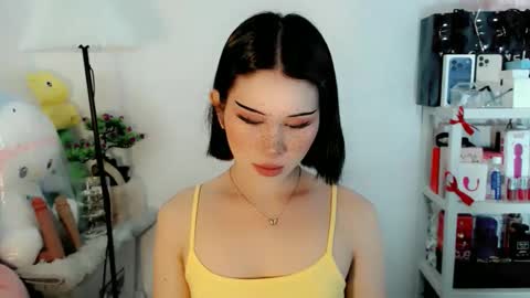 AYAHOSHILOVESYOU online show from 02/15/26, 03:25