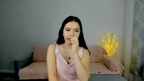 Snapshot of ayamasun chatting on 02/05/26, 03:22 Ayama online show from 02/05/26, 03:22