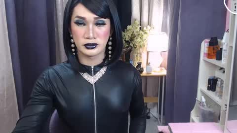 Snapshot of ayamiller chatting on 03/03/25, 04:14 aya online show from 03/03/25, 04:14